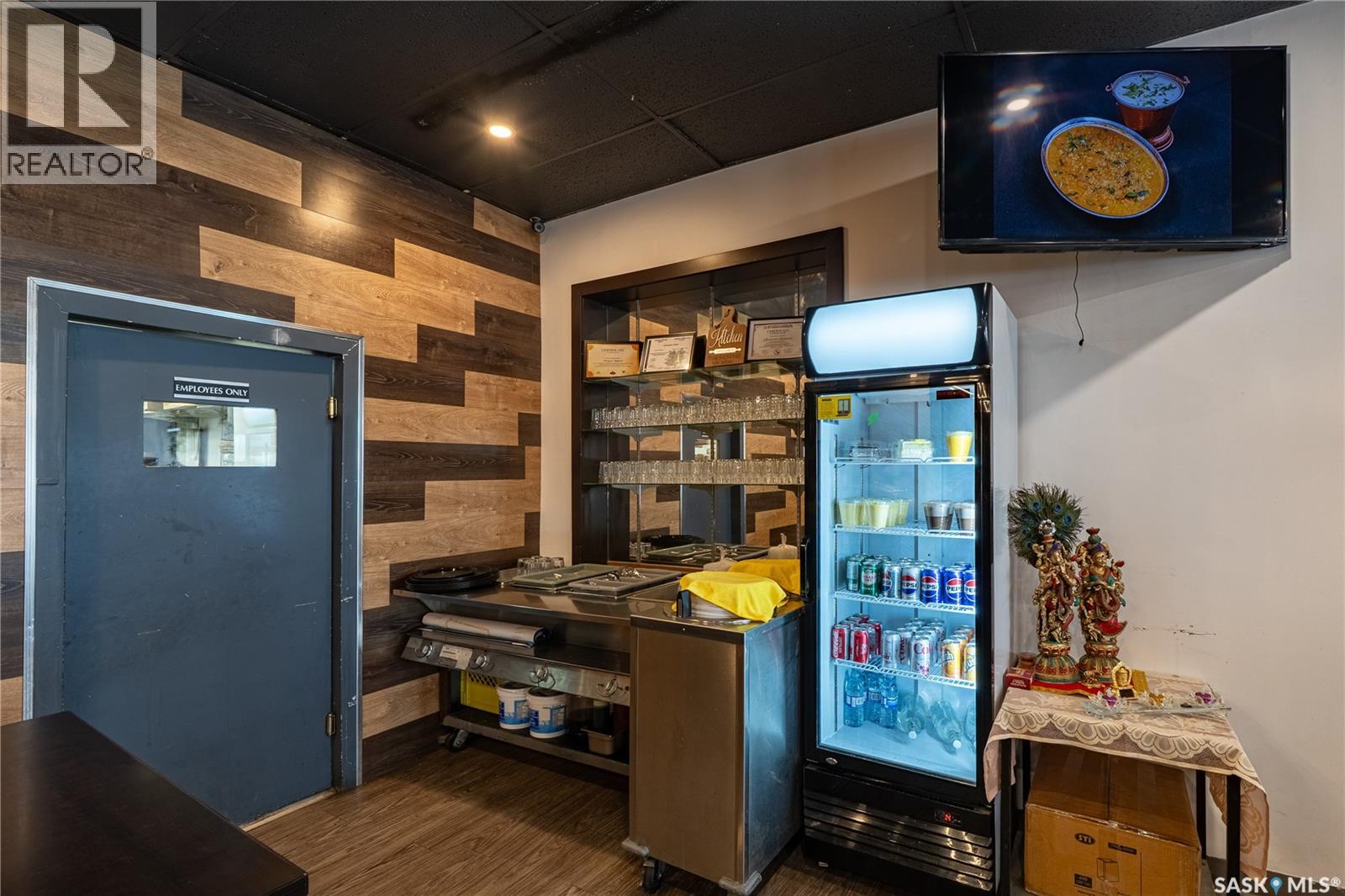 221 Victoria Avenue, Regina, Saskatchewan  S4N 0P4 - Photo 8 - SK031285