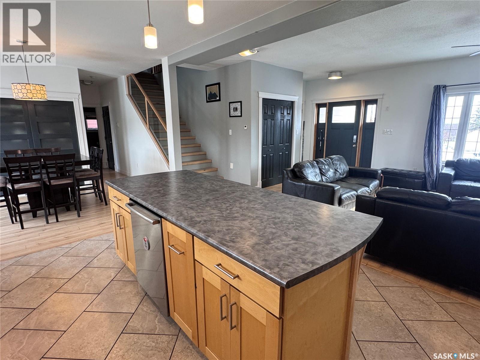 237 Eagle Point Drive, La Ronge, Saskatchewan  S0J 1L0 - Photo 15 - SK031209