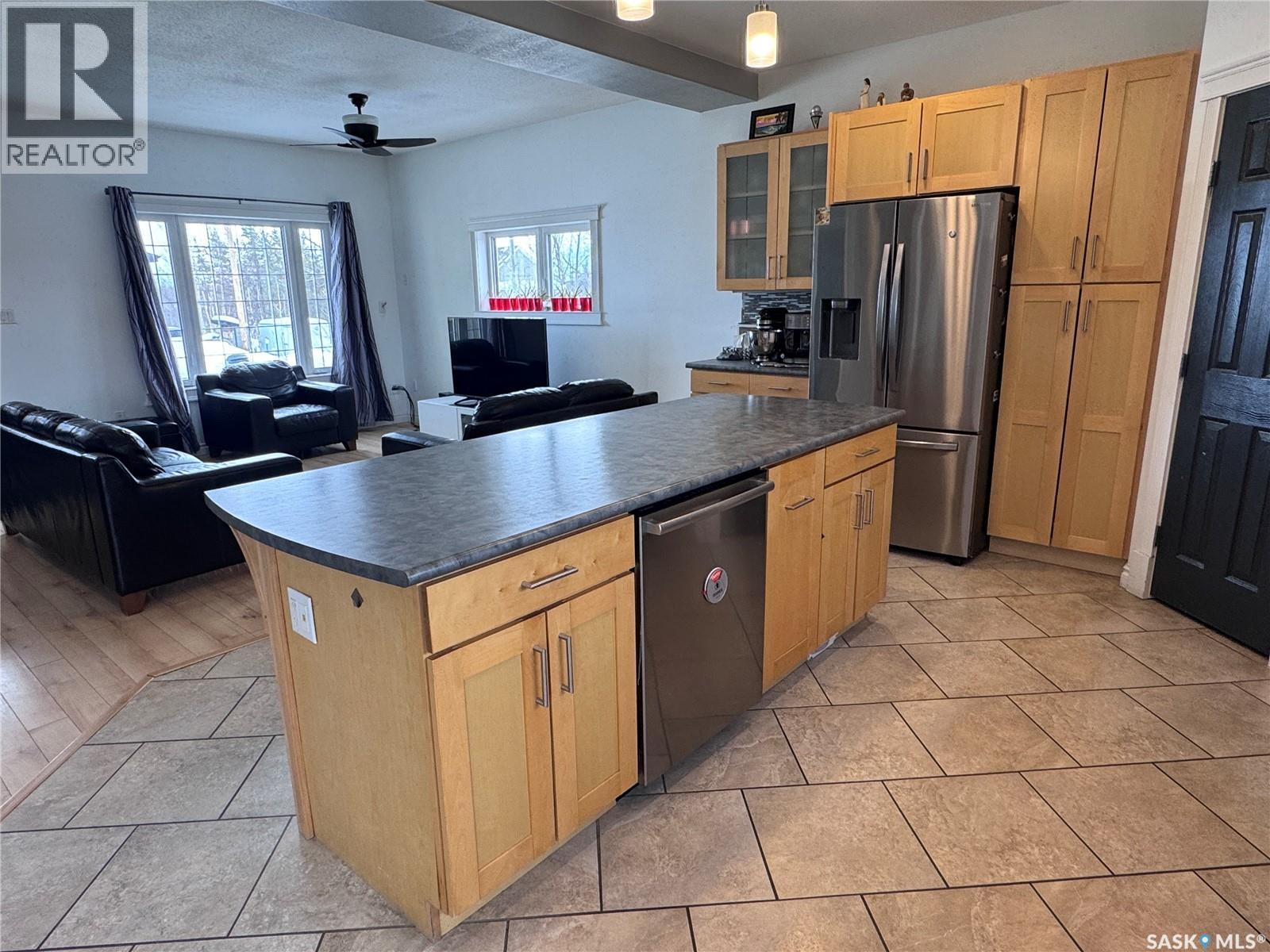 237 Eagle Point Drive, La Ronge, Saskatchewan  S0J 1L0 - Photo 8 - SK031209