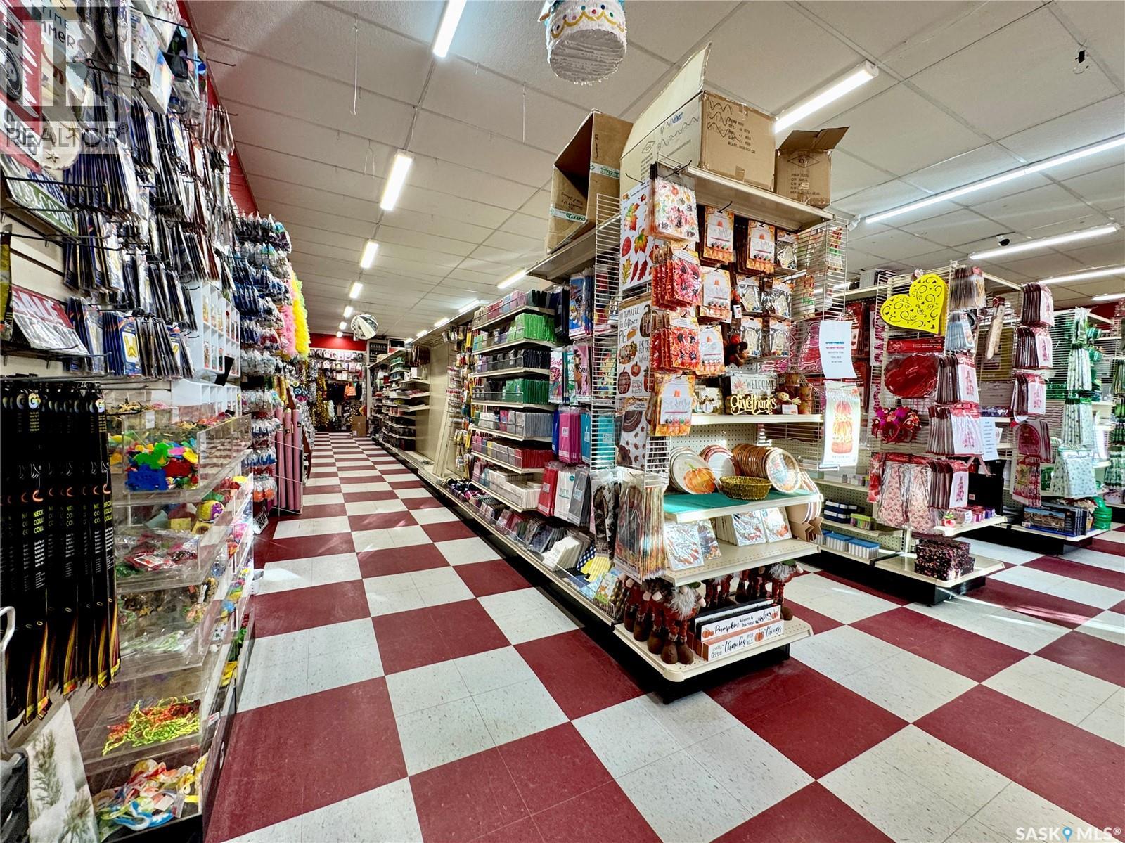 445 Main Street, Esterhazy, Saskatchewan  S0A 0X0 - Photo 3 - SK031208