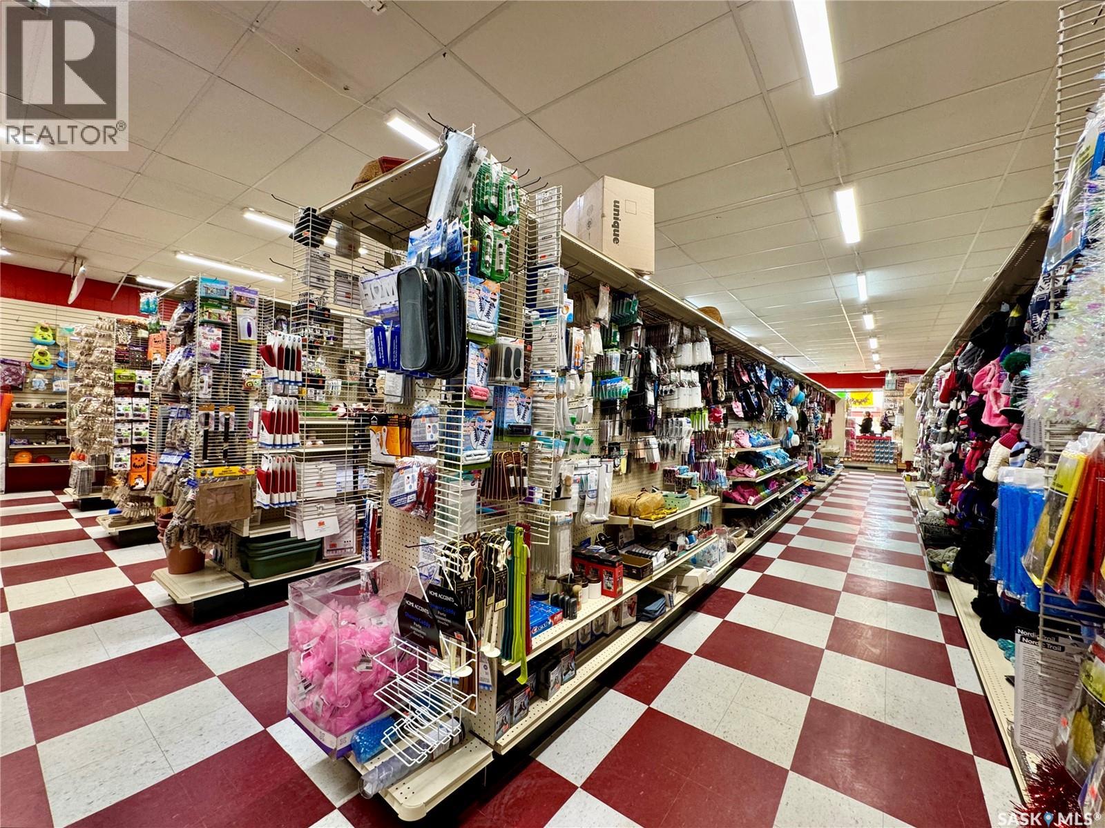 445 Main Street, Esterhazy, Saskatchewan  S0A 0X0 - Photo 7 - SK031208