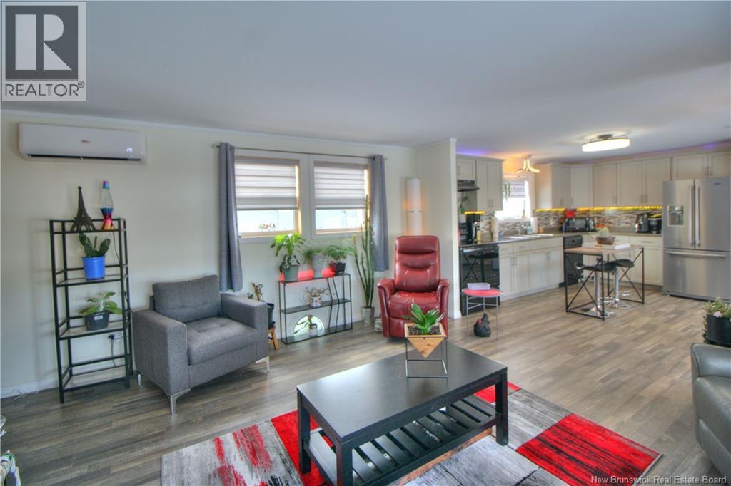 22 Perilla, Moncton, New Brunswick  E1H 2Z2 - Photo 5 - NB135743