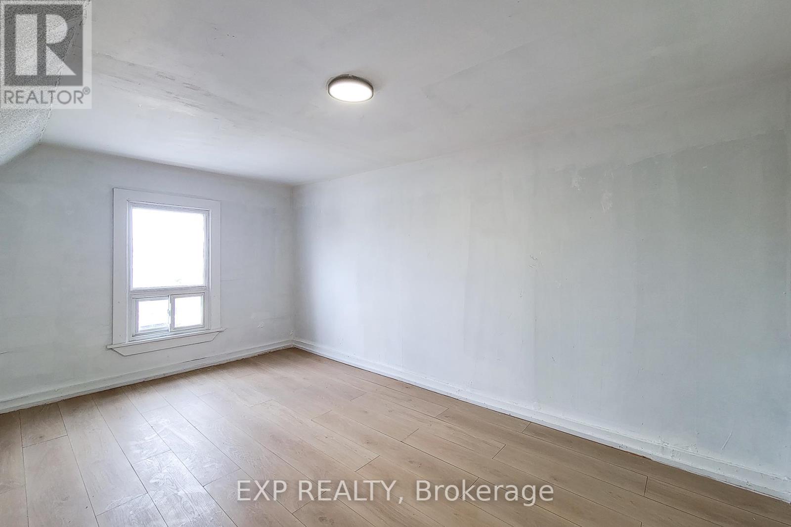 204 Sherman Avenue N, Hamilton (Stipley), Ontario  L8L 6M9 - Photo 23 - X12919696