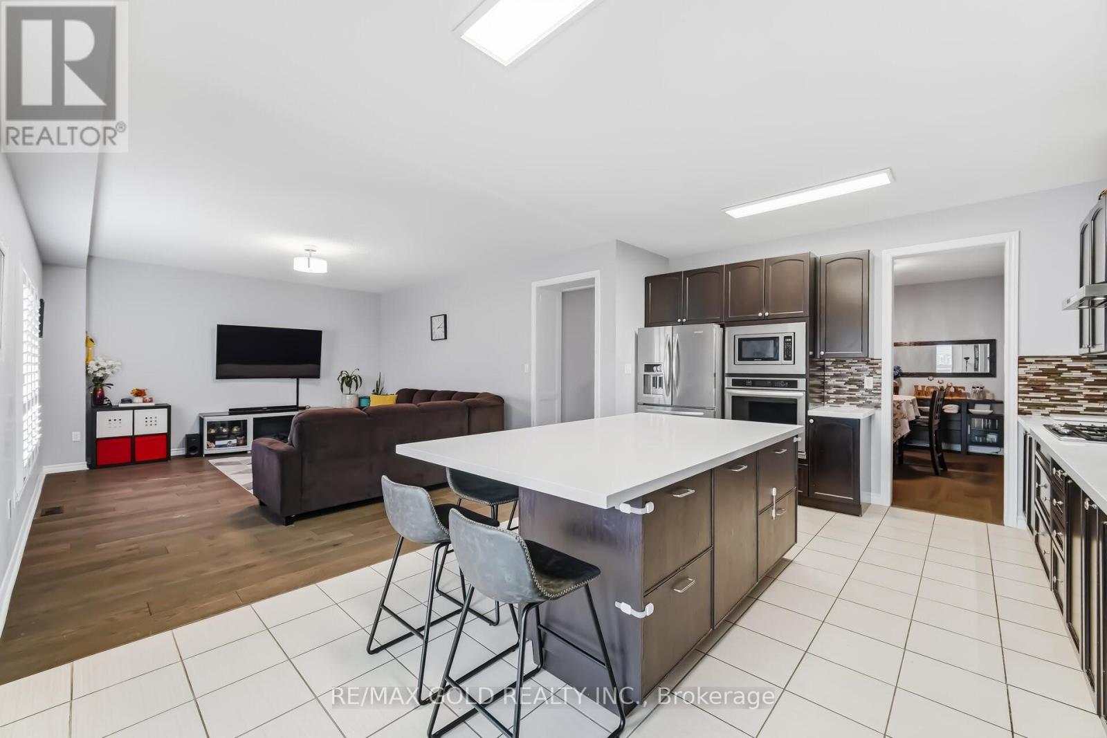 409 Tansley Street, Shelburne, Ontario  L9V 2S6 - Photo 10 - X12919726