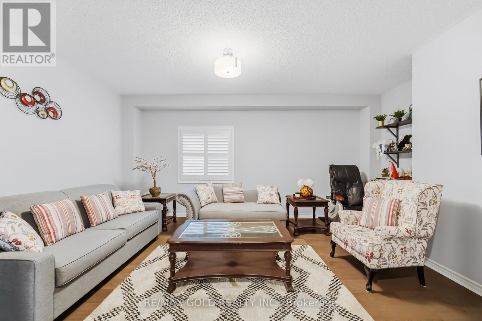 409 Tansley Street, Shelburne, Ontario  L9V 2S6 - Photo 2 - X12919726