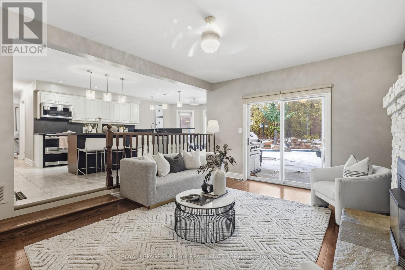 117 Miller Drive, Hamilton, Ontario  L9G 4W2 - Photo 11 - X12919738