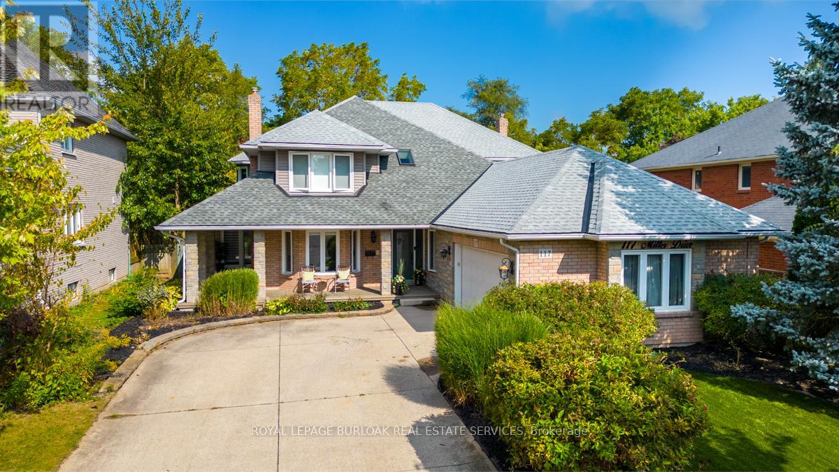 117 Miller Drive, Hamilton, Ontario  L9G 4W2 - Photo 2 - X12919738