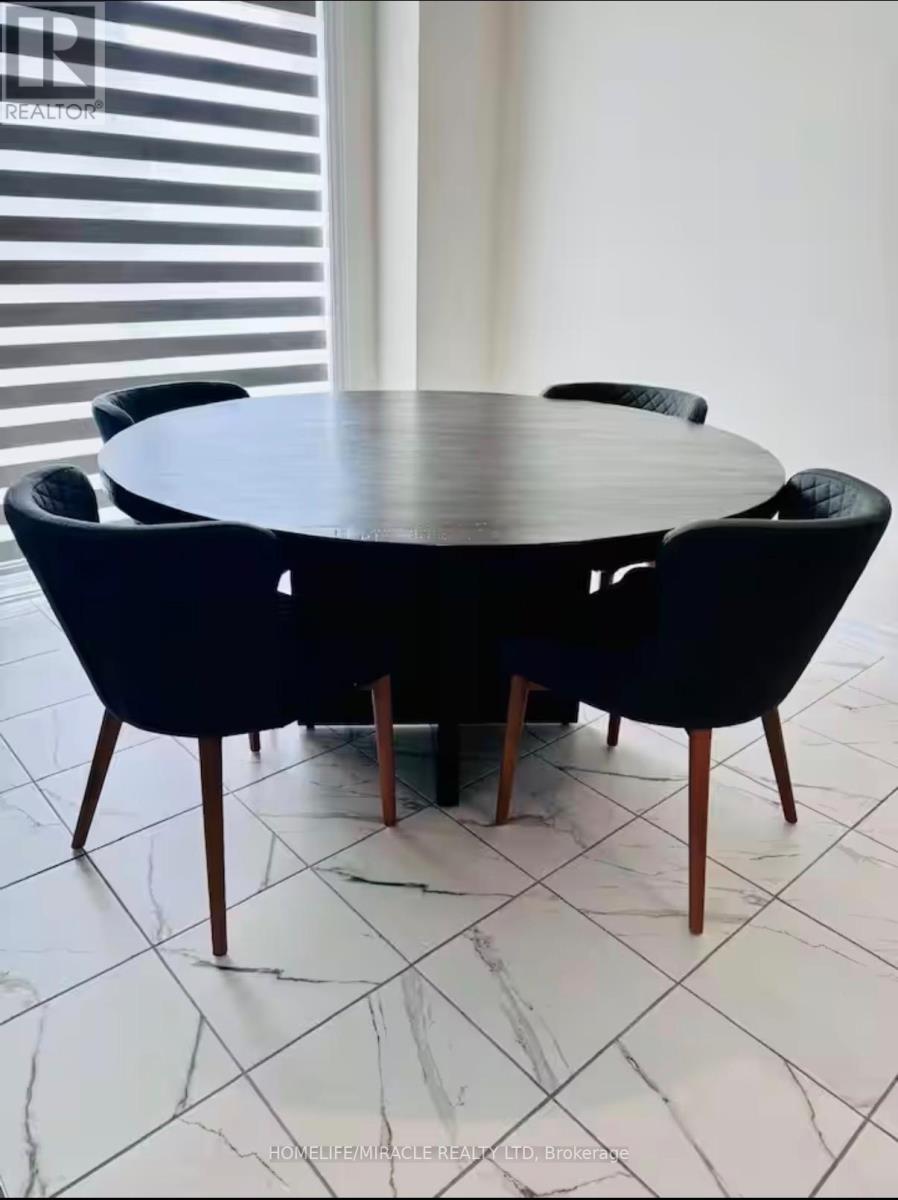 449 Barker Parkway, Thorold, Ontario  L2V 0K7 - Photo 15 - X12919750