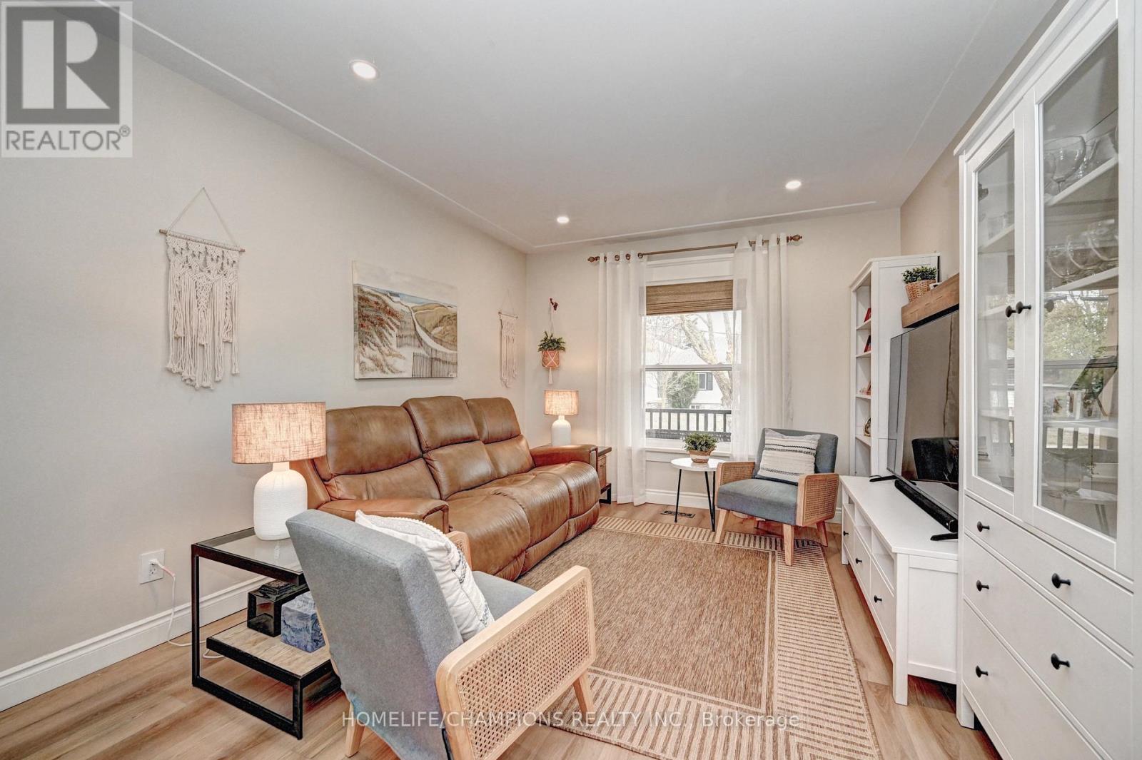 98 Mcnaughton Street, Cambridge, Ontario  N1R 1Z4 - Photo 13 - X12919856