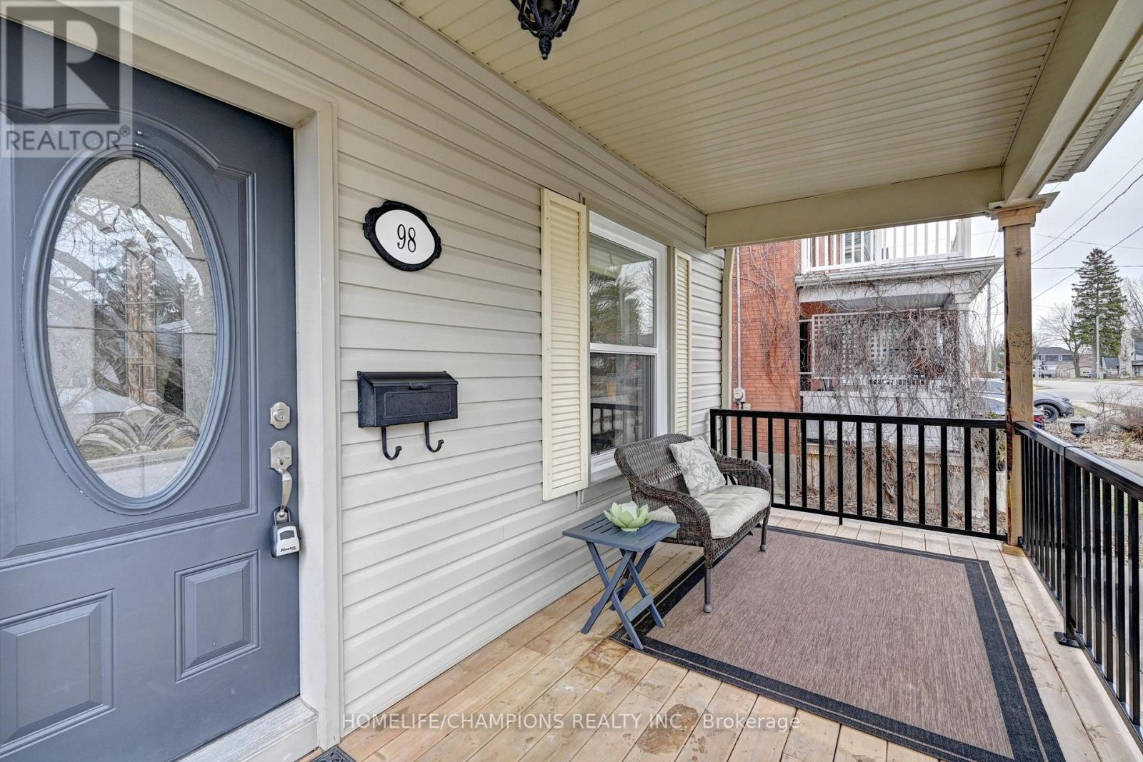 98 Mcnaughton Street, Cambridge, Ontario  N1R 1Z4 - Photo 5 - X12919856