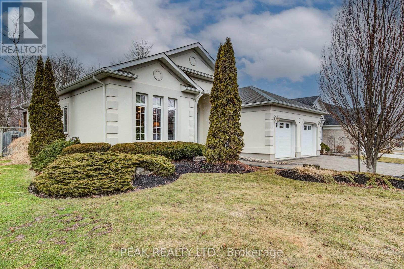 44 Laschinger Boulevard, Wilmot, Ontario  N3A 2G7 - Photo 2 - X12919868