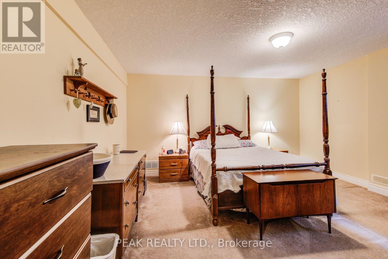 44 Laschinger Boulevard, Wilmot, Ontario  N3A 2G7 - Photo 34 - X12919868