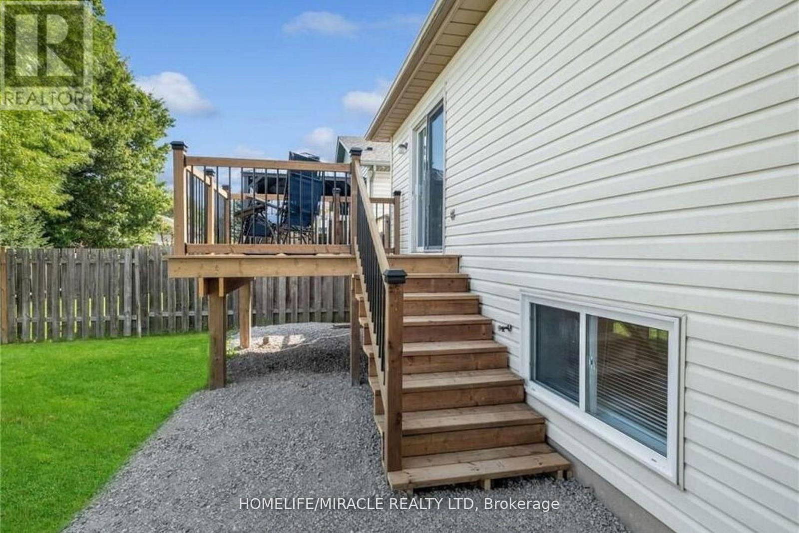 30 Jefferson Court E, Welland, Ontario  L3C 7G4 - Photo 15 - X12919912