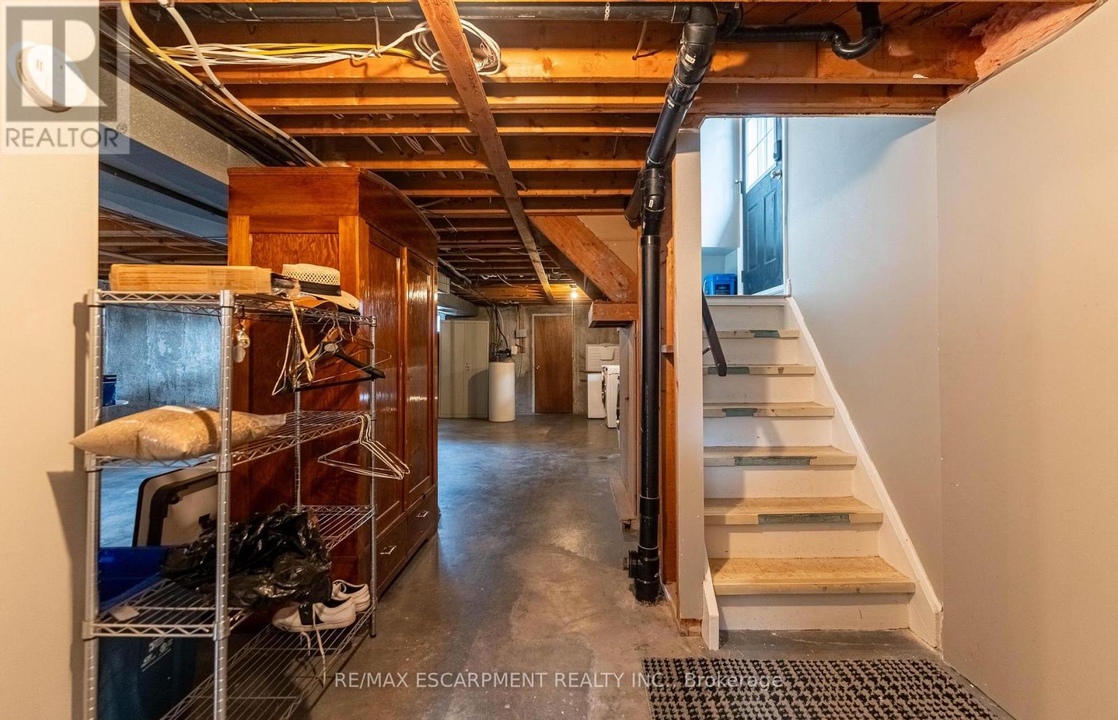 31 Marshall Street, Brantford, Ontario  N3R 3C8 - Photo 23 - X12919944