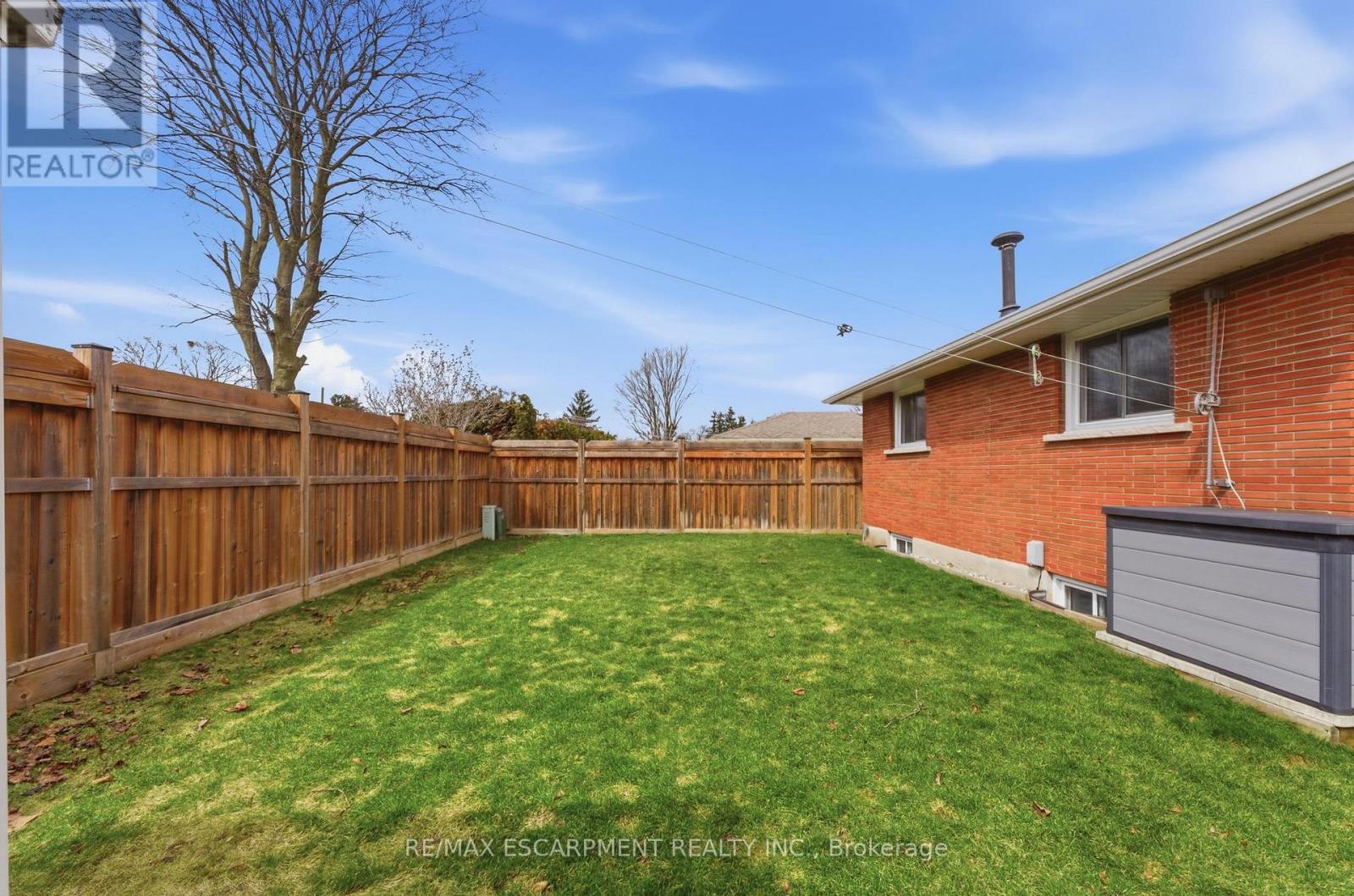 31 Marshall Street, Brantford, Ontario  N3R 3C8 - Photo 27 - X12919944