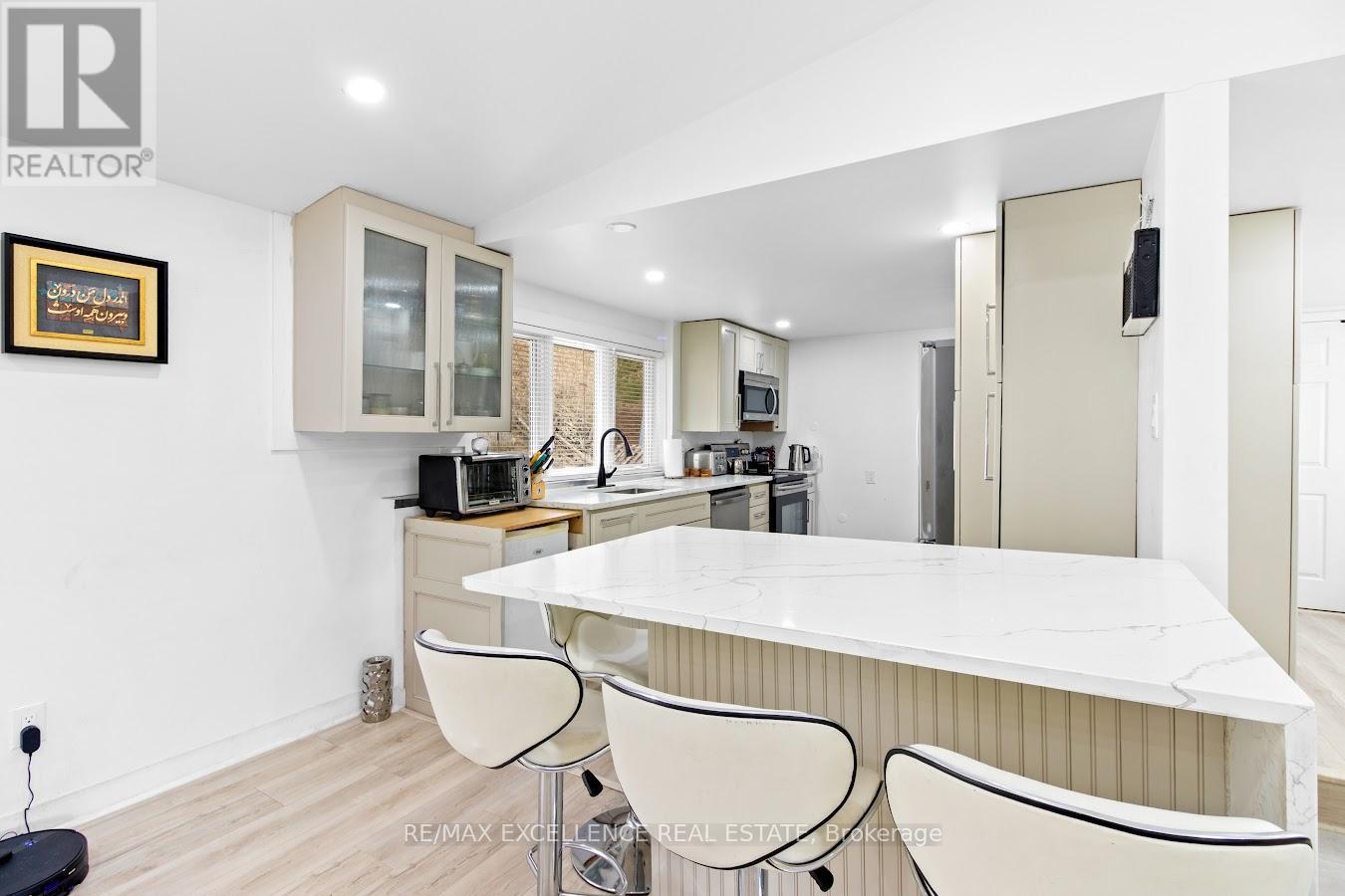 1867 Brantford Highway, North Dumfries, Ontario  N1R 5S6 - Photo 14 - X12919978