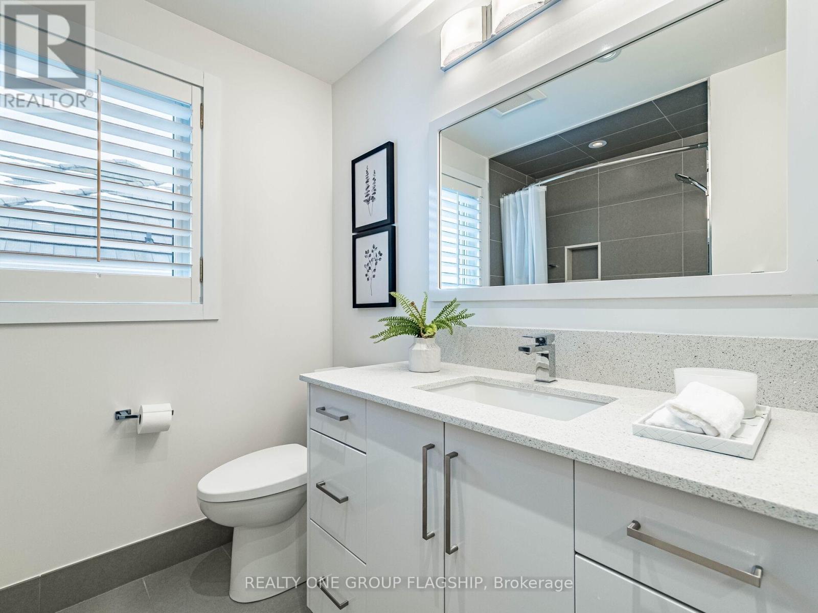 5290 Hilton Court, Mississauga, Ontario  L5M 5B5 - Photo 26 - W12913062