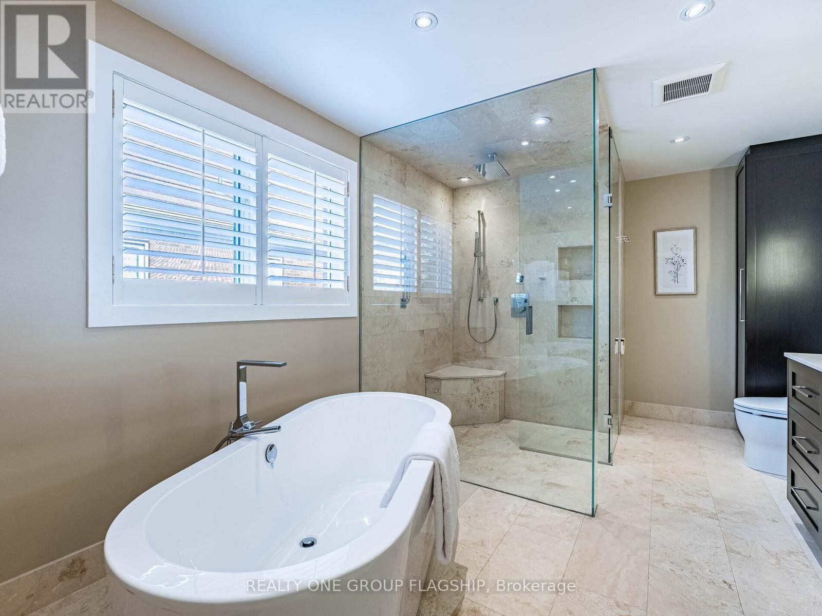 5290 Hilton Court, Mississauga, Ontario  L5M 5B5 - Photo 21 - W12913062