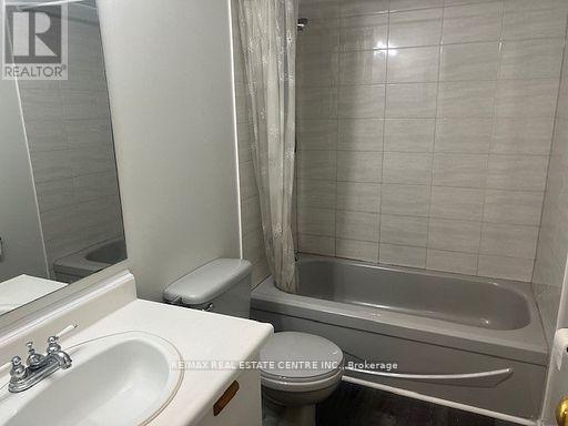 5014 Mariner Court, Mississauga, Ontario  L5R 2P9 - Photo 12 - W12916798