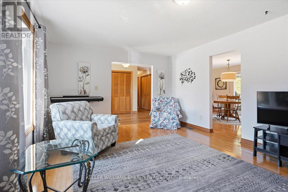 65 Irwin Road, Clarington, Ontario  L0B 1M0 - Photo 3 - E12920058