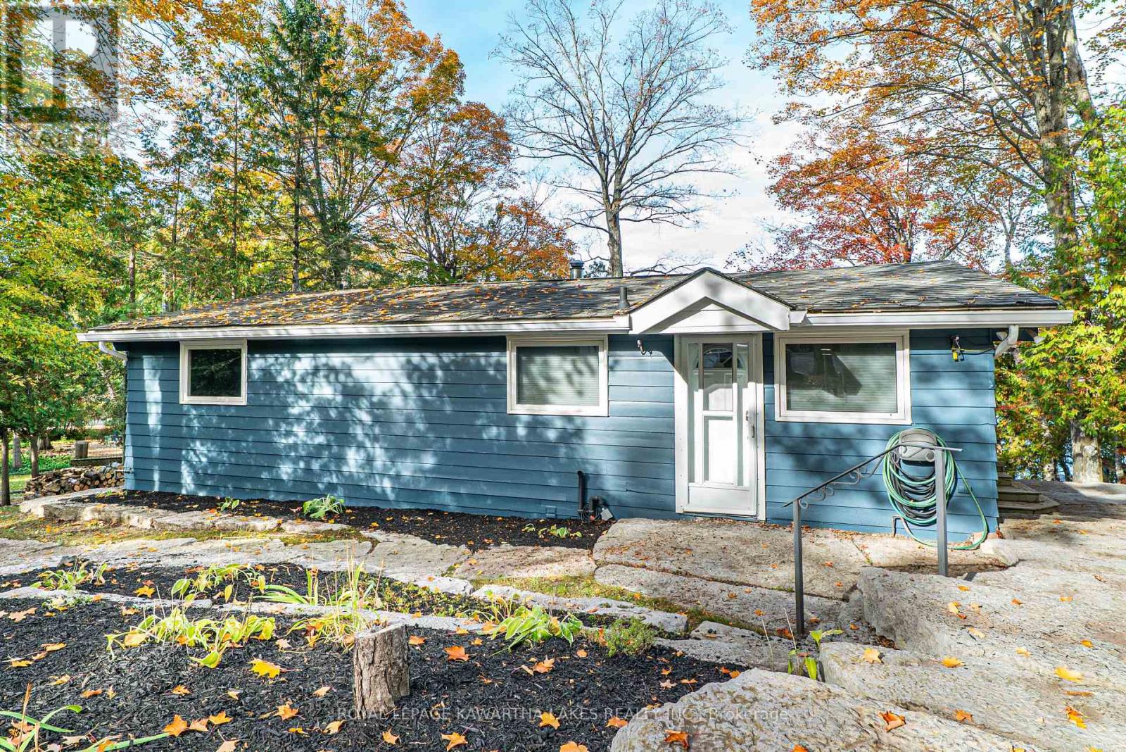 147 Lightning Point Road, Kawartha Lakes, Ontario  K0M 1K0 - Photo 2 - X12919980