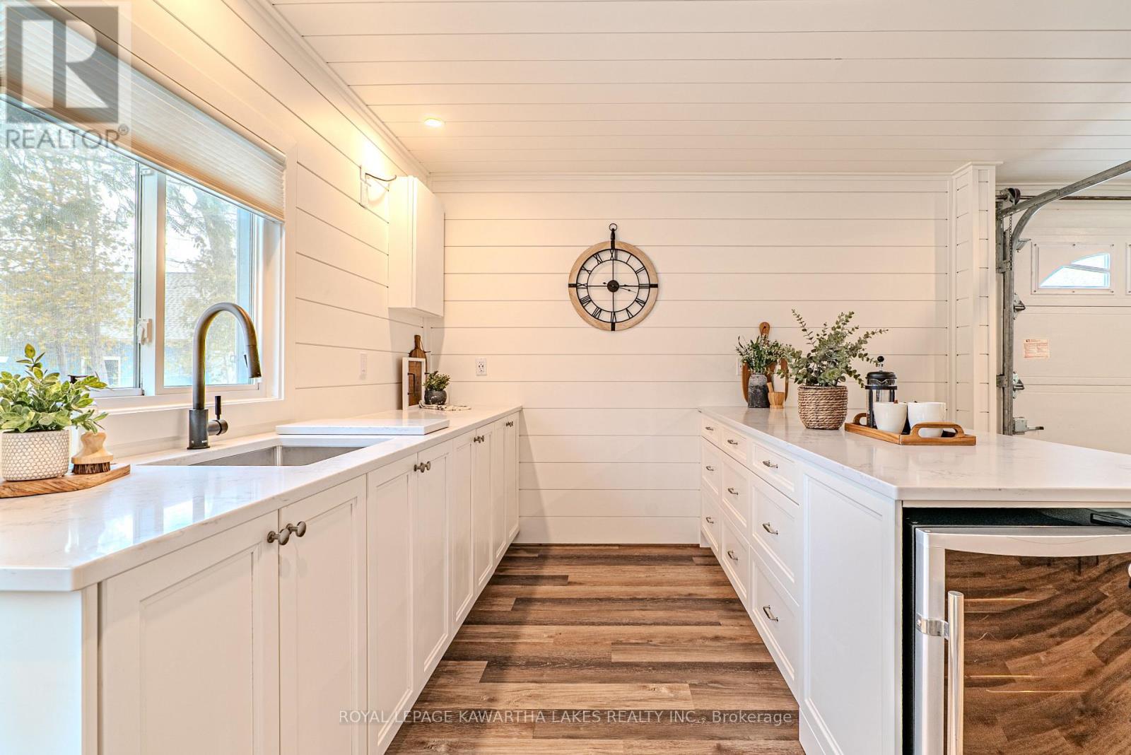 147 Lightning Point Road, Kawartha Lakes, Ontario  K0M 1K0 - Photo 34 - X12919980