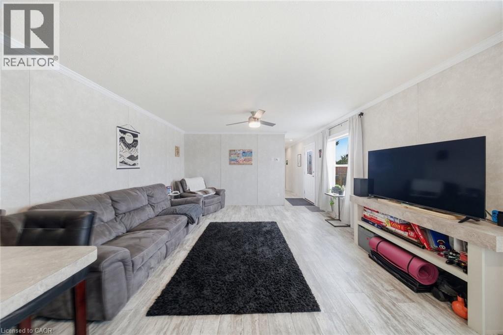 837 Fertilizer Road, Simcoe, Ontario  N3Y 4K6 - Photo 14 - 40806404