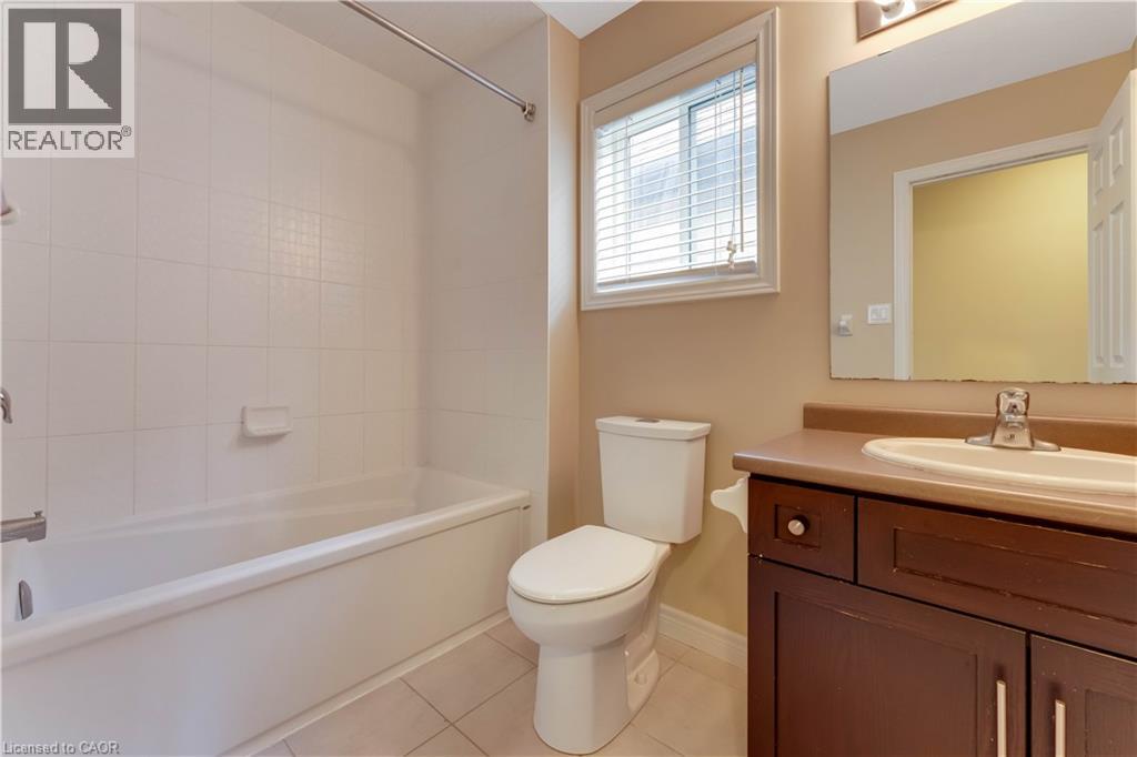 17 Valleybrook Drive, Kitchener, Ontario  N2A 0J9 - Photo 24 - 40814596