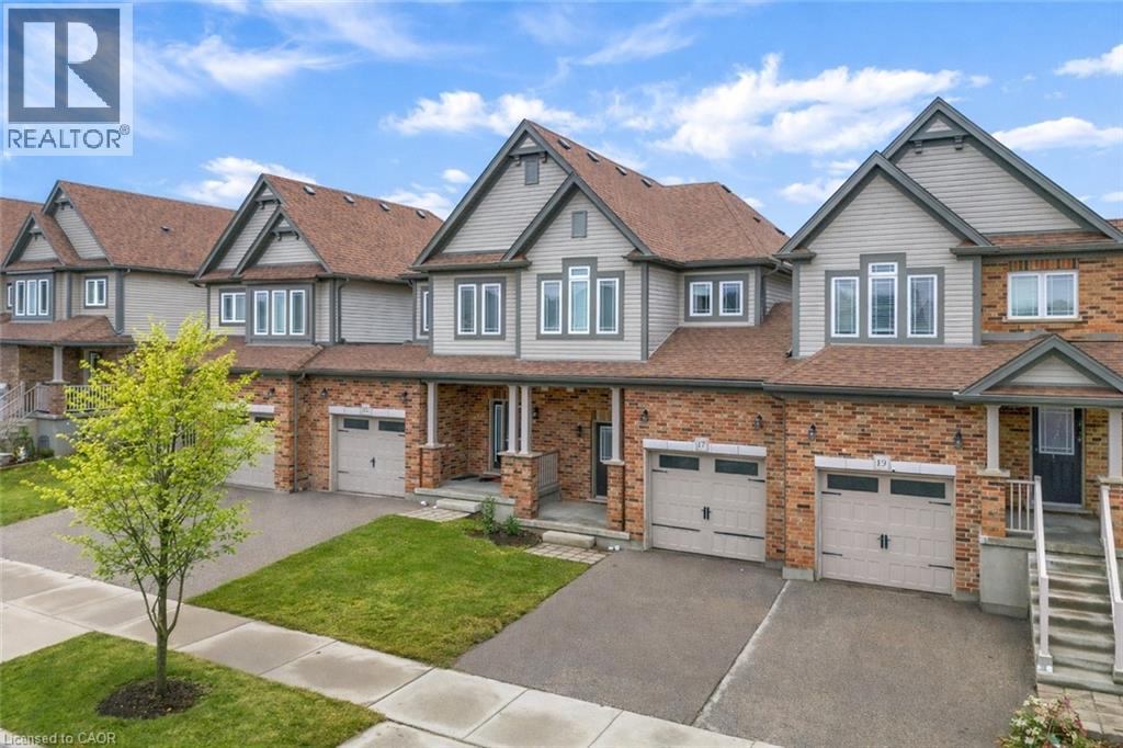 17 Valleybrook Drive, Kitchener, Ontario  N2A 0J9 - Photo 2 - 40814596