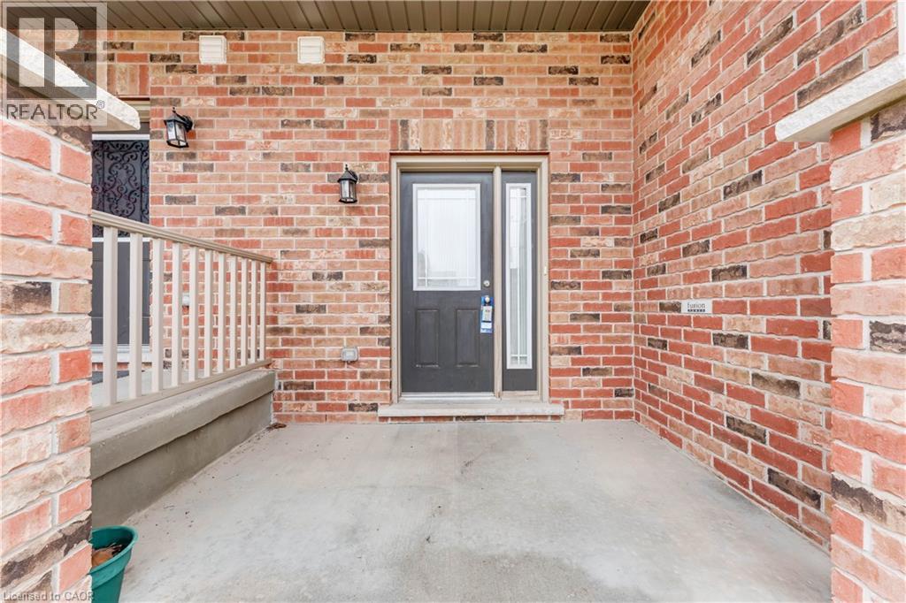 17 Valleybrook Drive, Kitchener, Ontario  N2A 0J9 - Photo 3 - 40814596