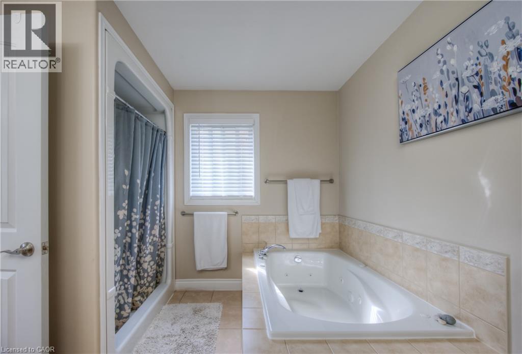 504 Wood Nettle Way, Waterloo, Ontario  N2V 2Y1 - Photo 23 - 40814699