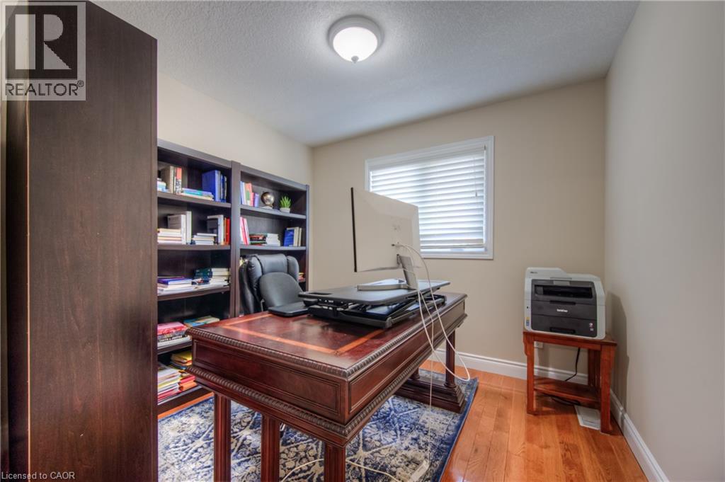 504 Wood Nettle Way, Waterloo, Ontario  N2V 2Y1 - Photo 27 - 40814699