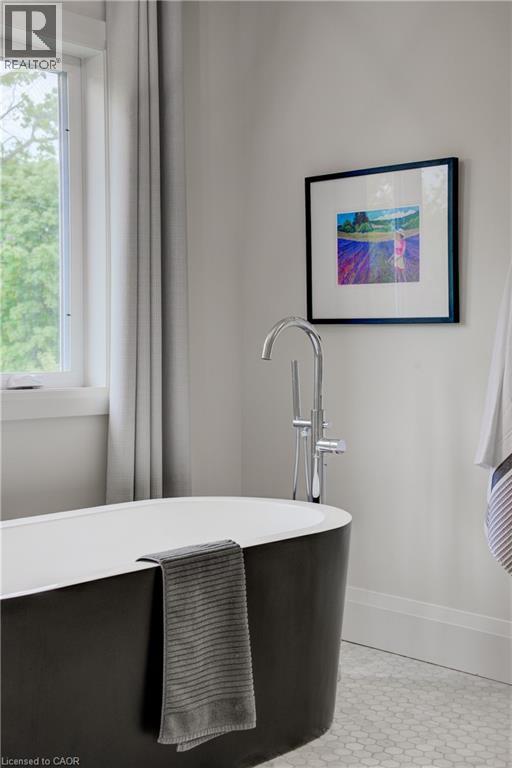 38 Euclid Avenue, Waterloo, Ontario  N2L 1Z3 - Photo 34 - 40814990