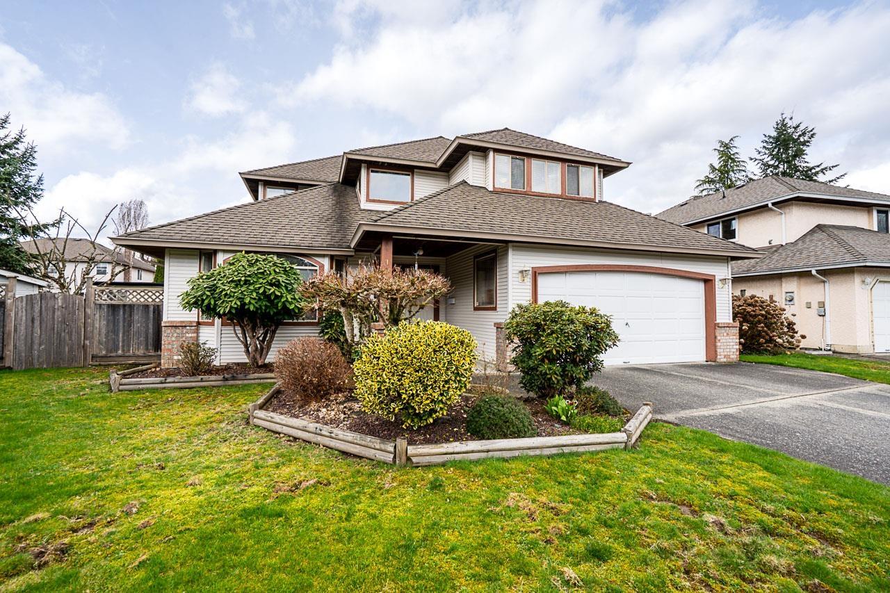 16156 94A AVENUE, Surrey, British Columbia