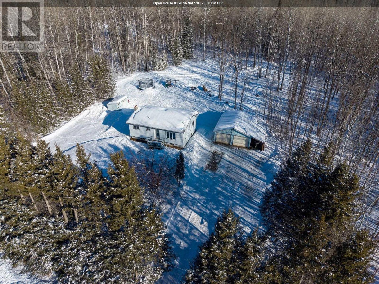 204 Cronk RD, Thunder Bay Rural, Ontario