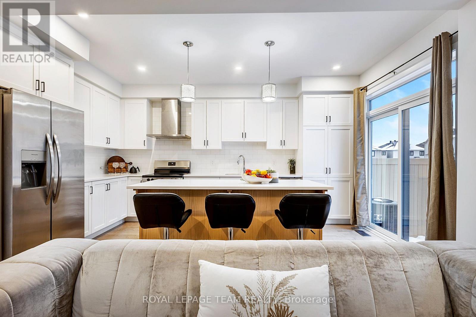 223 Turnbuckle Crescent, Ottawa, Ontario  K2J 7B7 - Photo 17 - X12920018