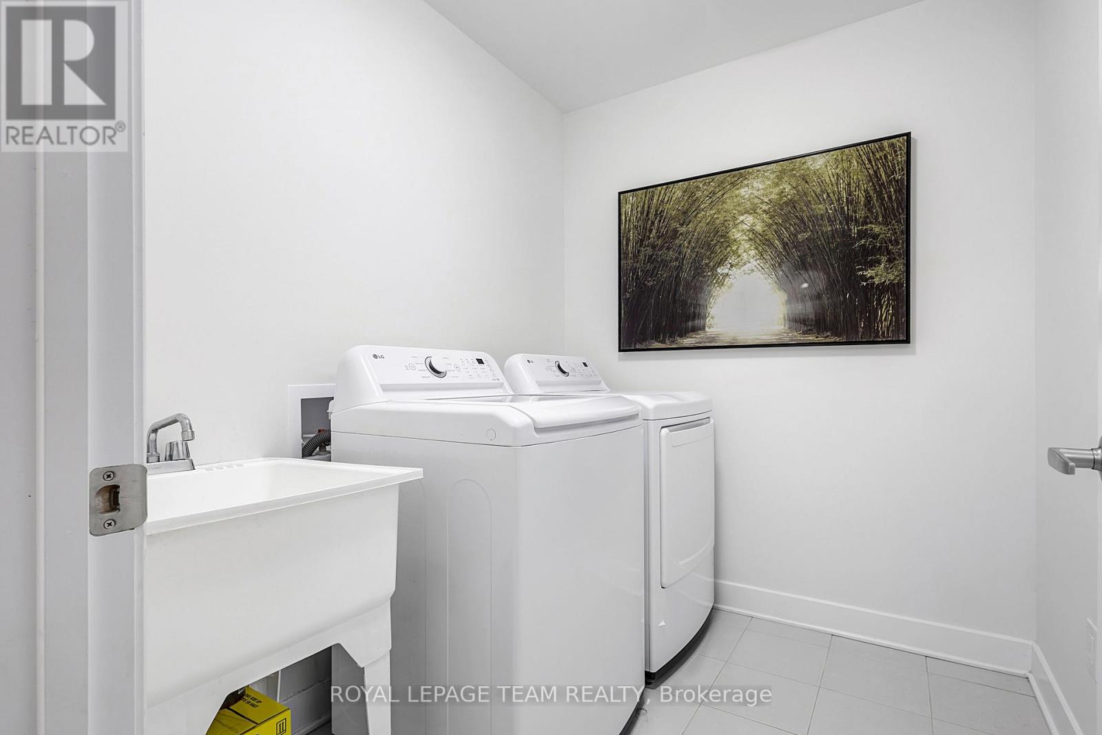 223 Turnbuckle Crescent, Ottawa, Ontario  K2J 7B7 - Photo 28 - X12920018