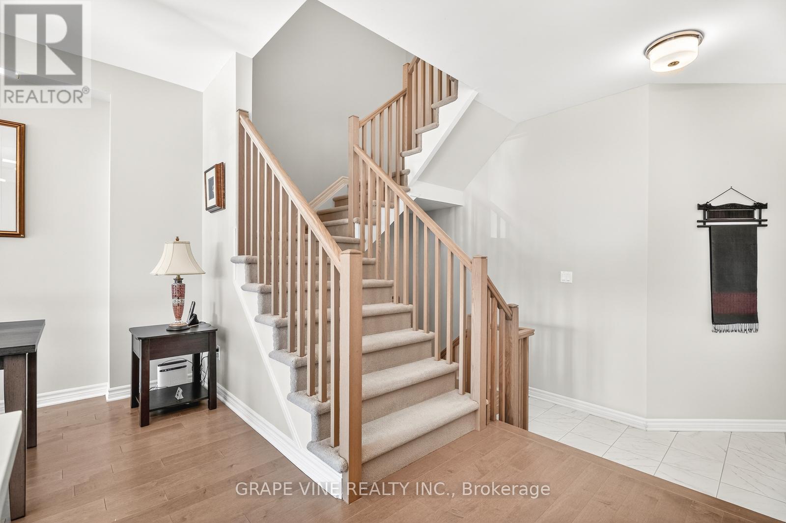 644 Vivera Place, Ottawa, Ontario  K2S 2N1 - Photo 18 - X12920030