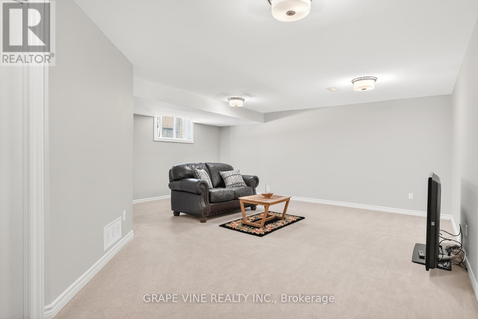 644 Vivera Place, Ottawa, Ontario  K2S 2N1 - Photo 30 - X12920030