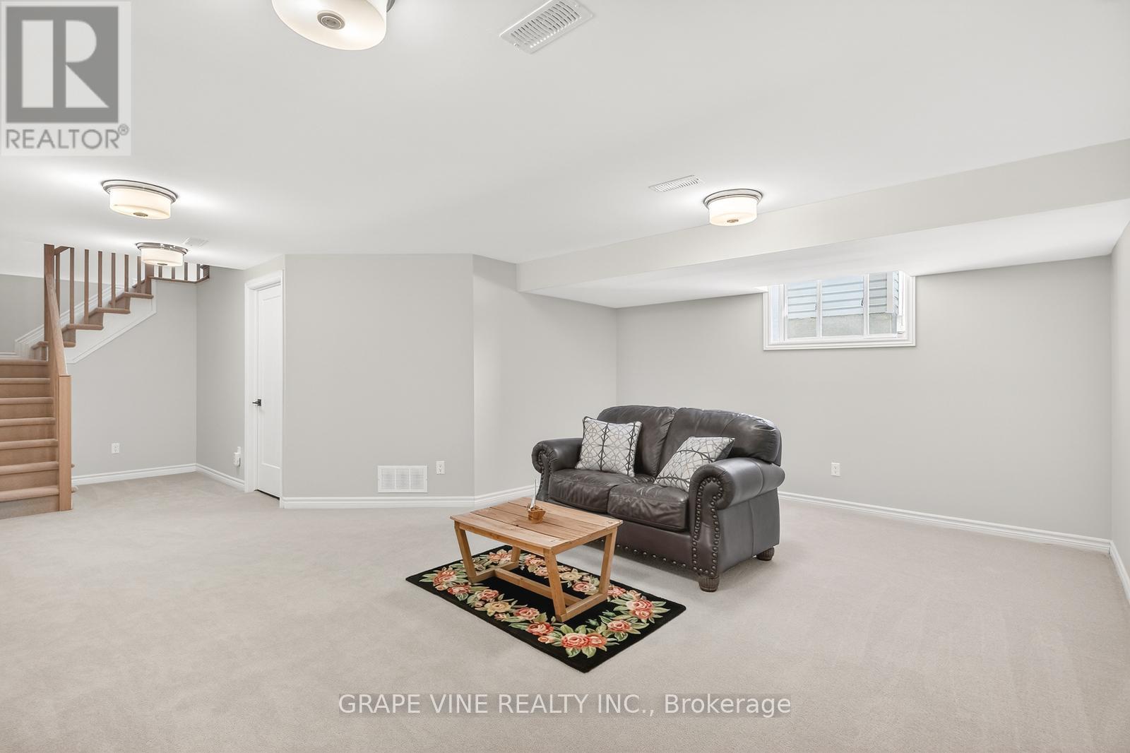 644 Vivera Place, Ottawa, Ontario  K2S 2N1 - Photo 31 - X12920030