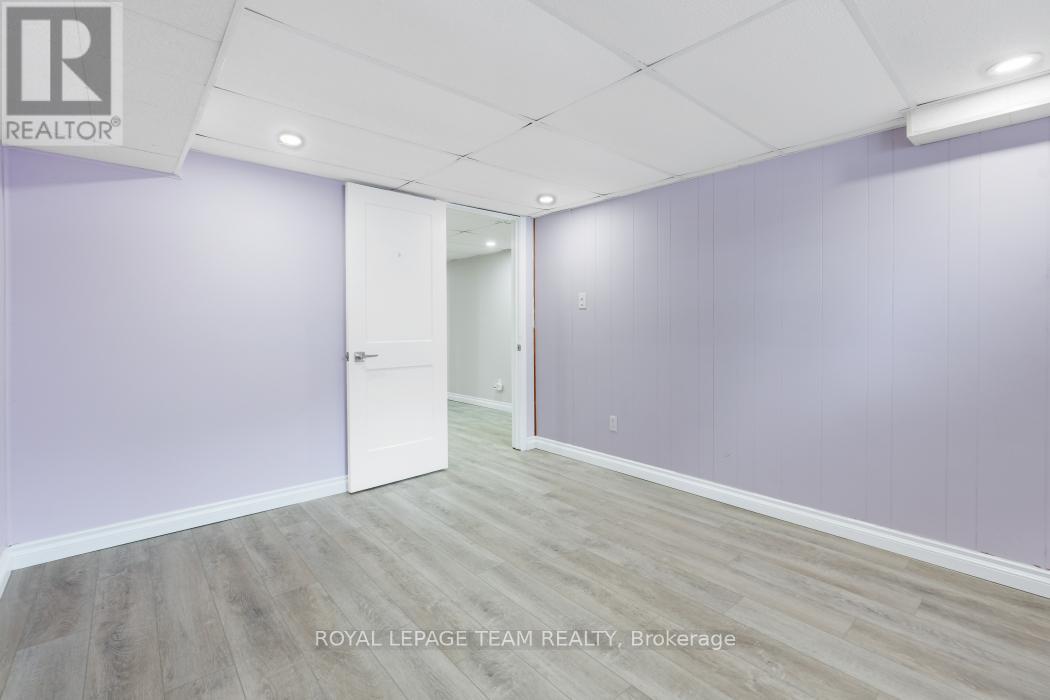 15 Overlake Drive, Ottawa, Ontario  K2E 5V2 - Photo 33 - X12920036