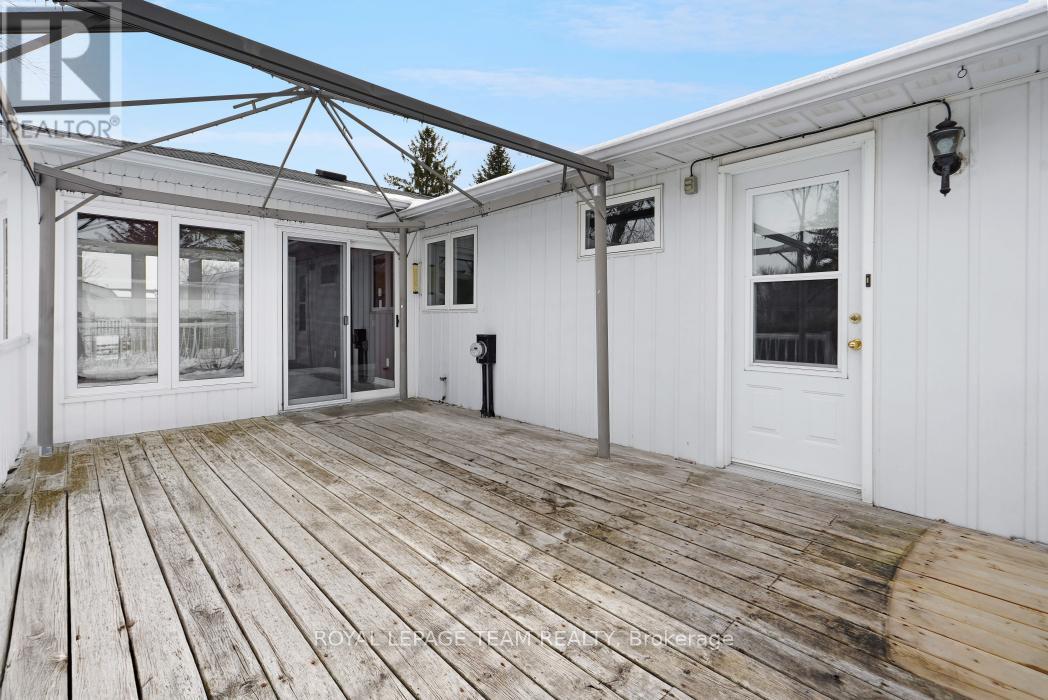 15 Overlake Drive, Ottawa, Ontario  K2E 5V2 - Photo 39 - X12920036