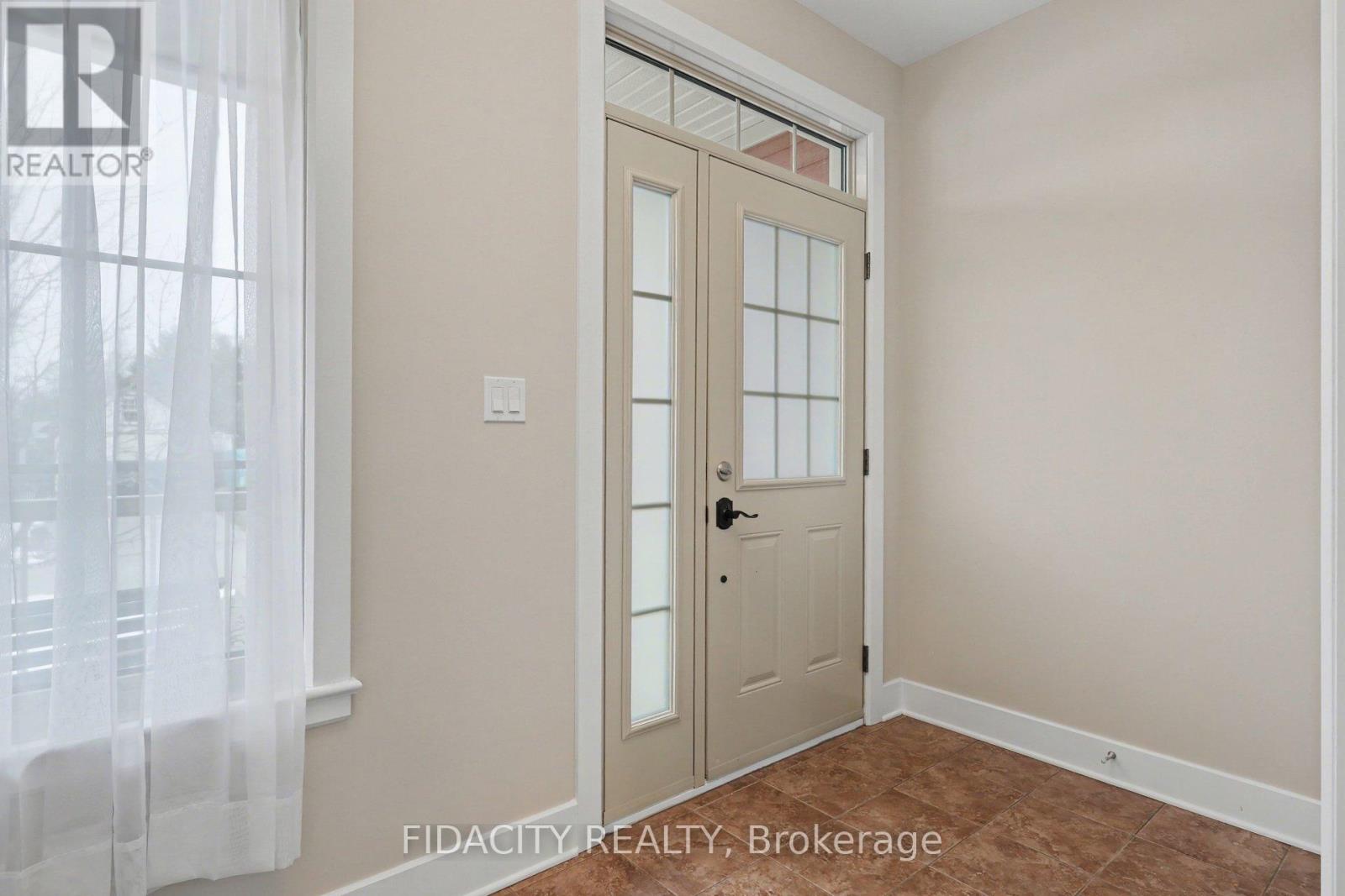 21 Galens Way, North Grenville, Ontario  K0G 1J0 - Photo 3 - X12920048