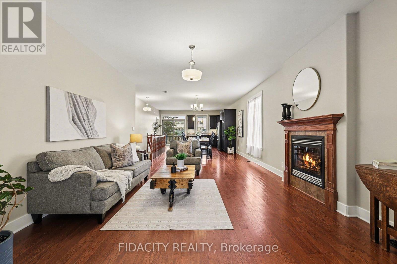 21 Galens Way, North Grenville, Ontario  K0G 1J0 - Photo 5 - X12920048