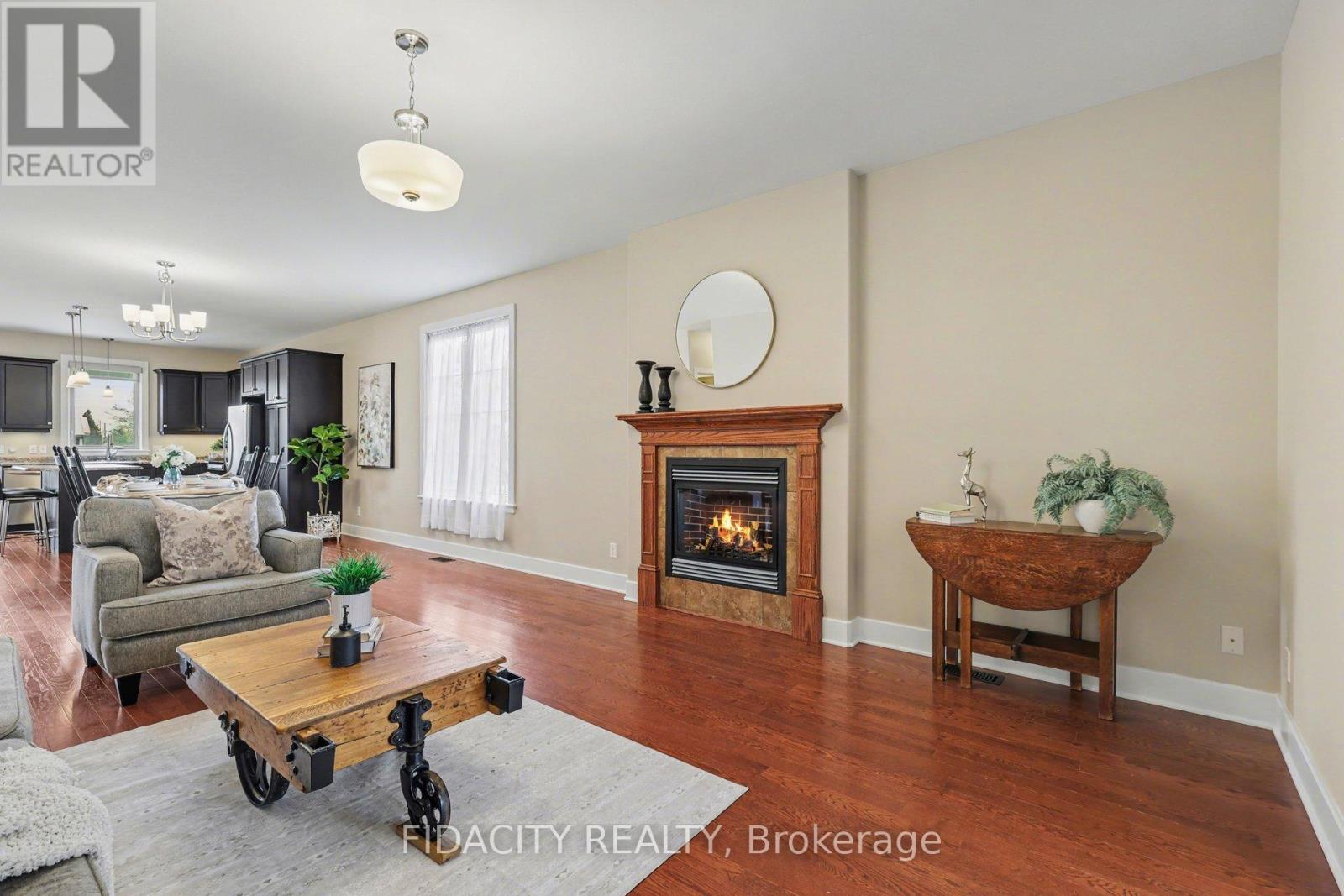 21 Galens Way, North Grenville, Ontario  K0G 1J0 - Photo 7 - X12920048