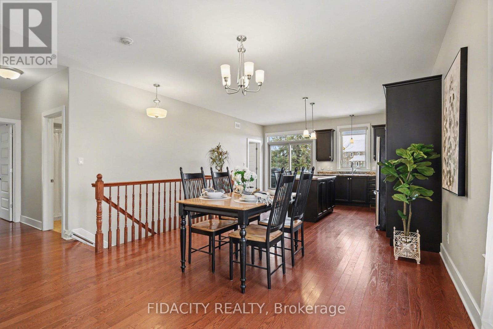 21 Galens Way, North Grenville, Ontario  K0G 1J0 - Photo 8 - X12920048