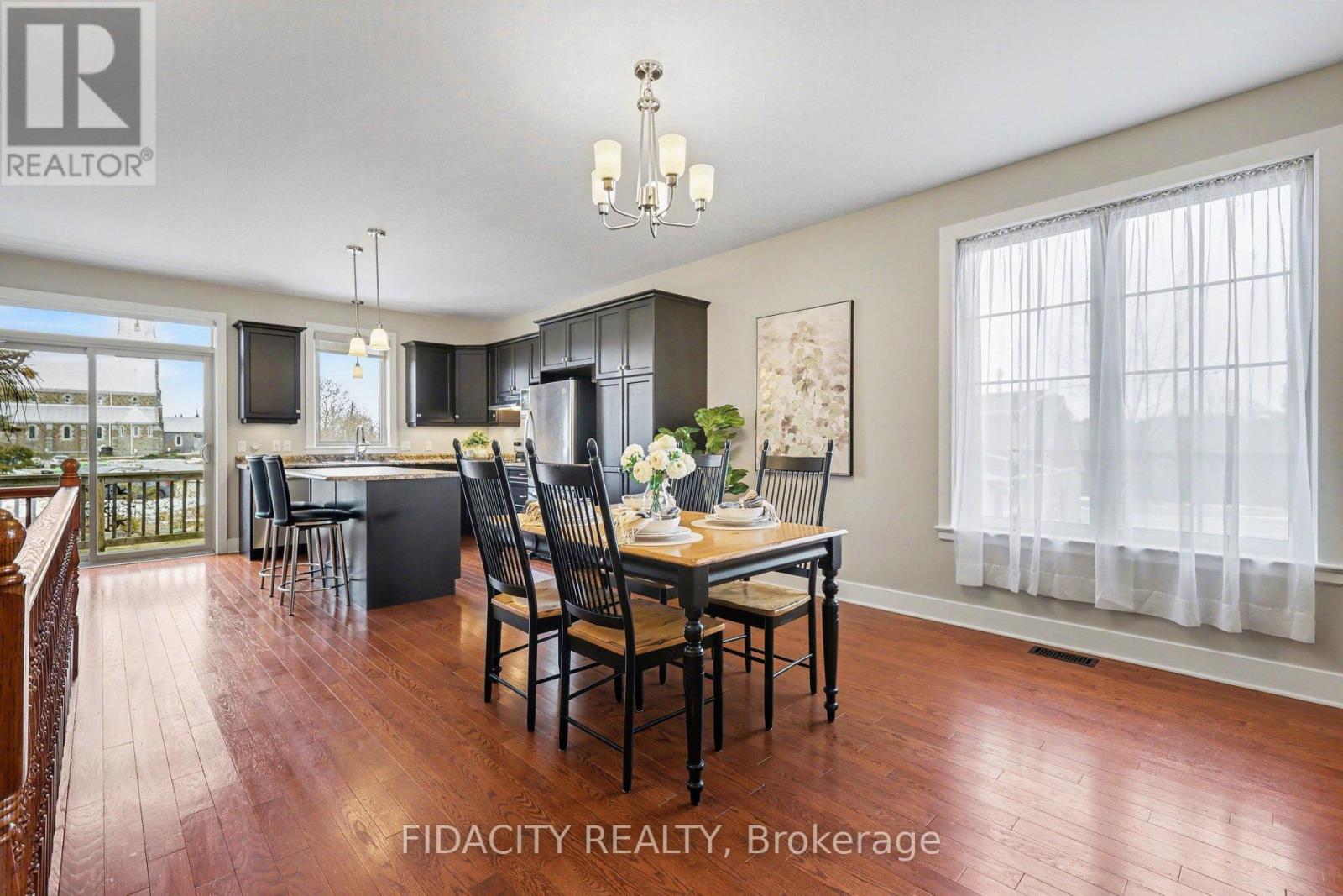 21 Galens Way, North Grenville, Ontario  K0G 1J0 - Photo 9 - X12920048