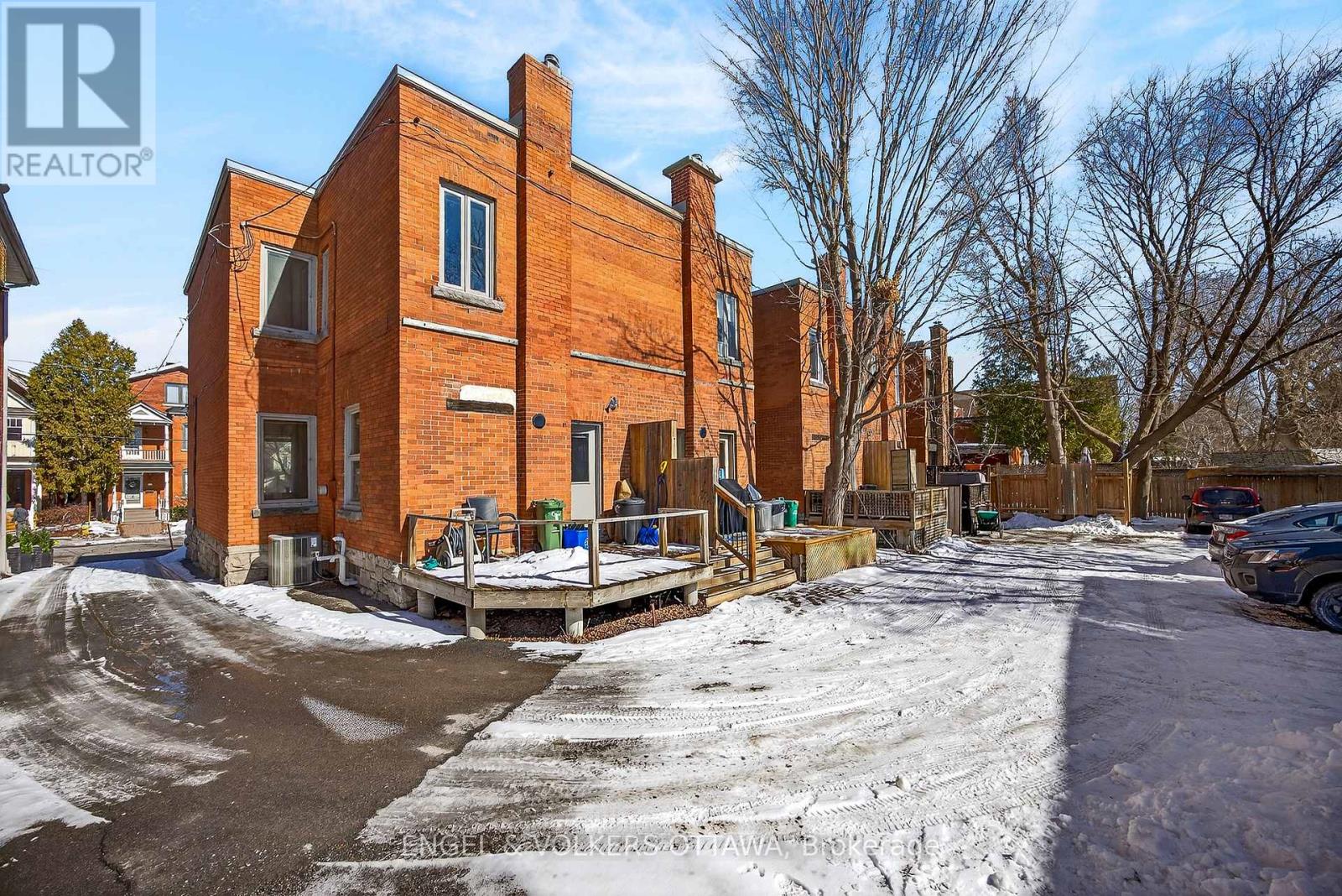 70 Fourth Avenue, Ottawa, Ontario  K1S 2L2 - Photo 35 - X12920098