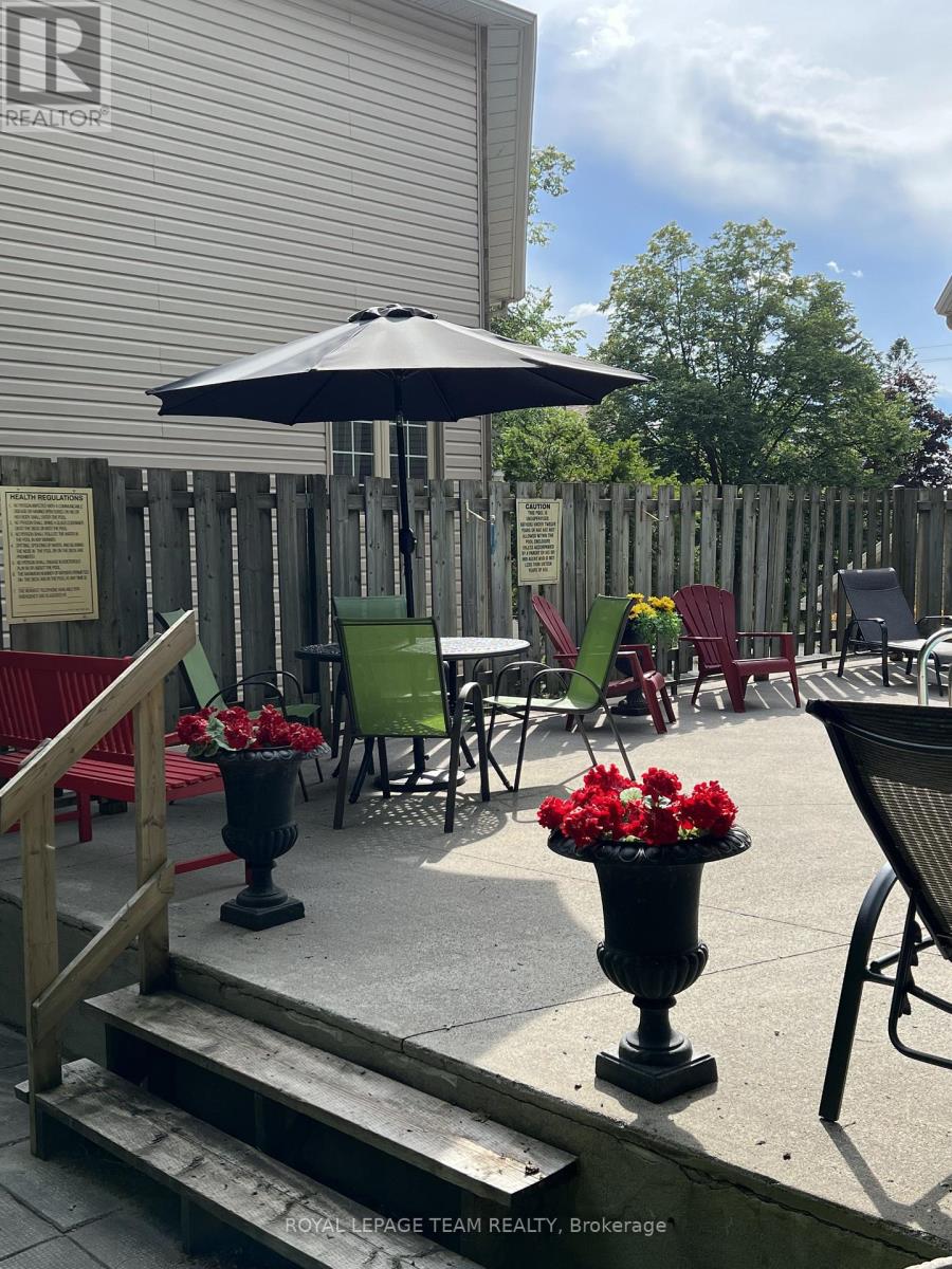 2982 Richmond Road S, Ottawa, Ontario  K2B 6S7 - Photo 30 - X12920116