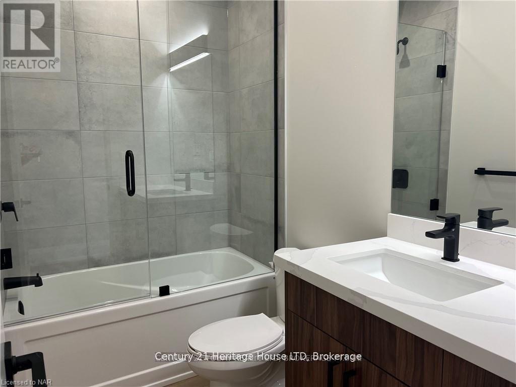 205 - 43 Jarvis Street, Fort Erie, Ontario  L2A 2S3 - Photo 4 - X12919982